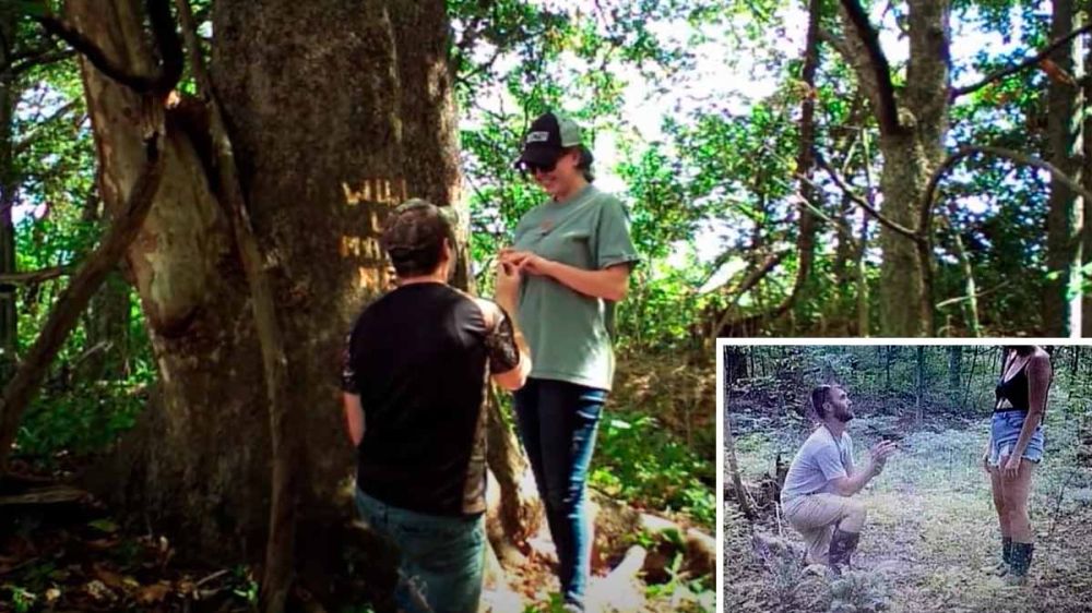 Un cazador usa la cámara de fototrampeo para inmortalizar la pedida de mano de su novia