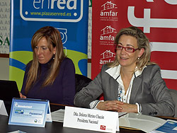  Nuria Alonso y Lola Merino.