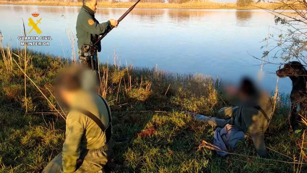 Furtivos a la carrera: agentes del SEPRONA los atrapan tras intentar darse a la fuga en el Parque Natural de Doñana