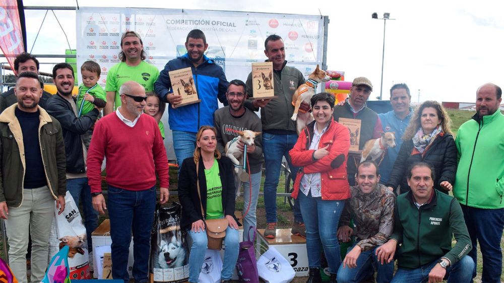 Miguel Sánchez y Palomi ganan el Campeonato de Extremadura de Podencos